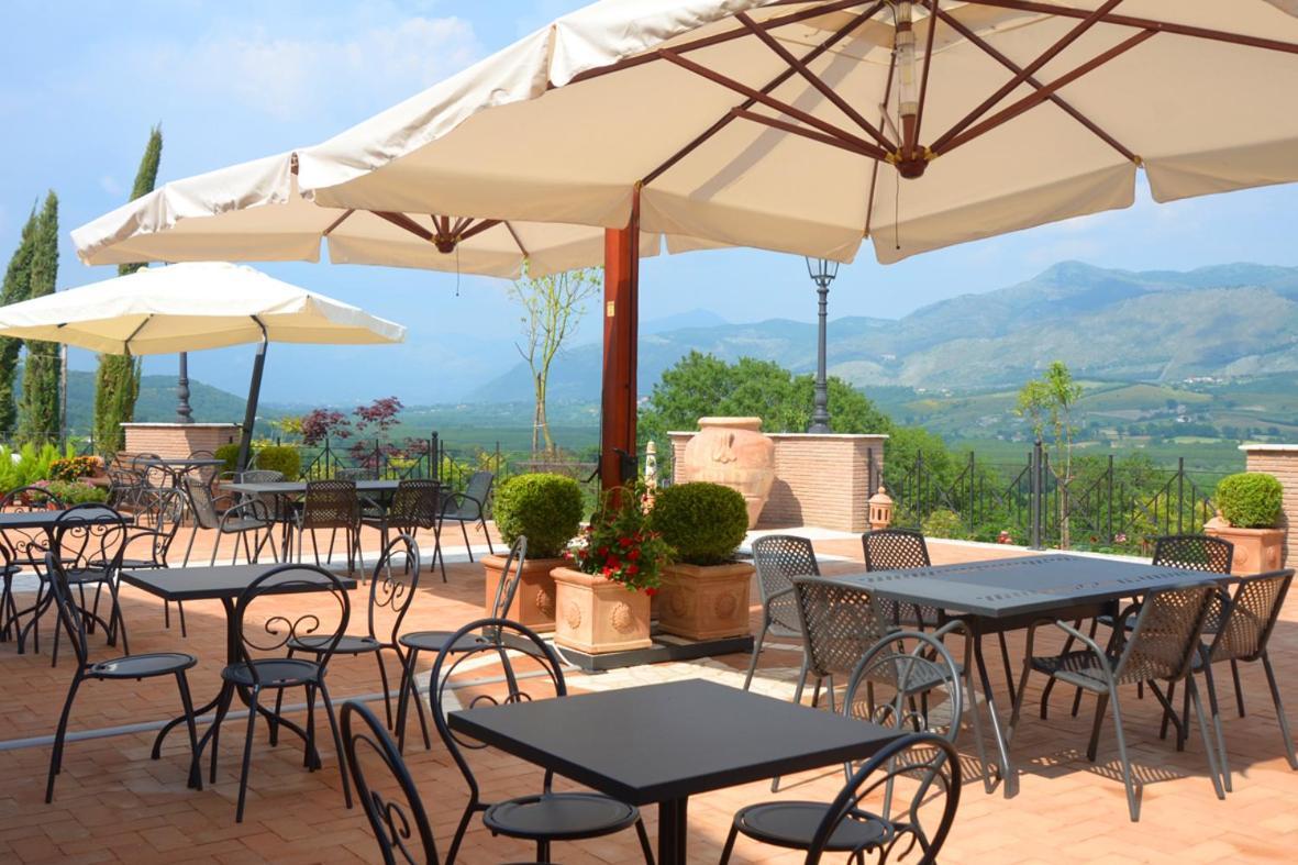 Bosco D'Olmi Country House Sant'Andrea del Garigliano Exterior photo